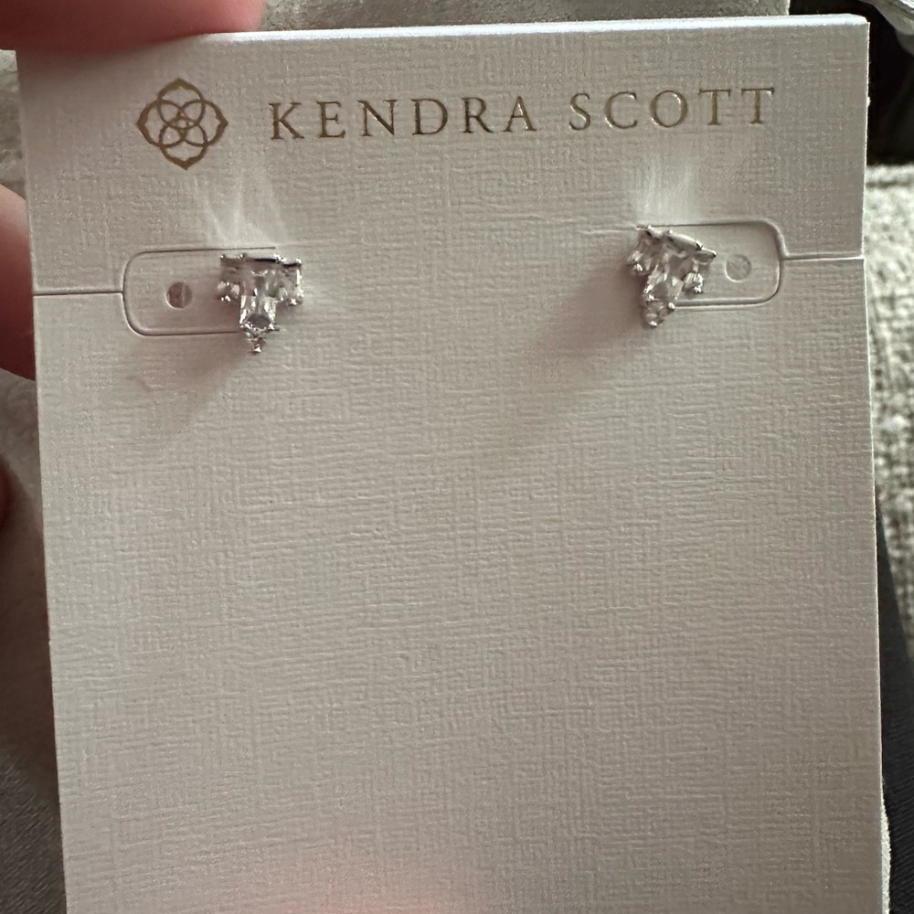 Kendra Scott juliette stud earrings NWT